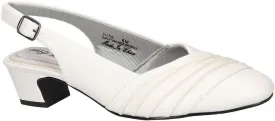 Easy Street Women's Bates Pump