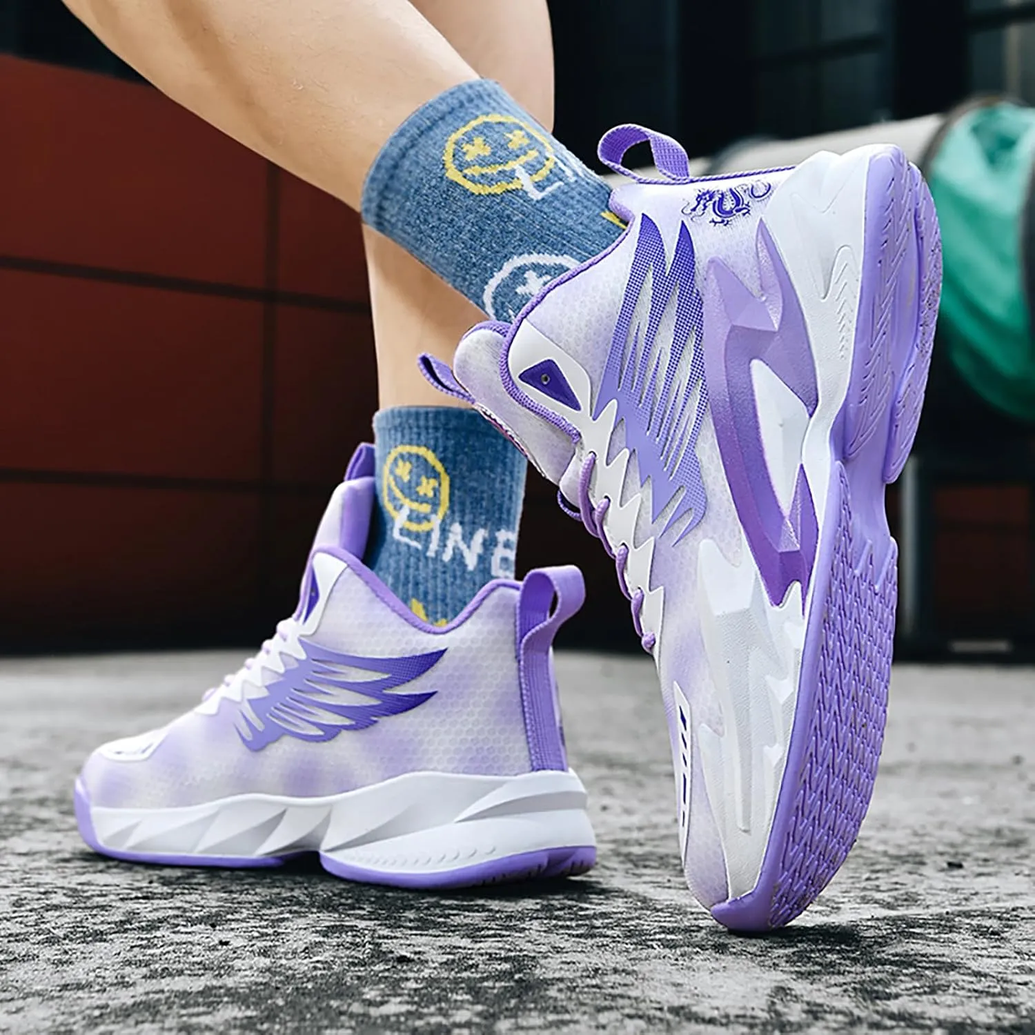 Men's Basketball Shoes Anti-Slip Breathable Womens School Training Running Shoes Fahsion Sneakers Comfortable Outdoor Gym Shoes