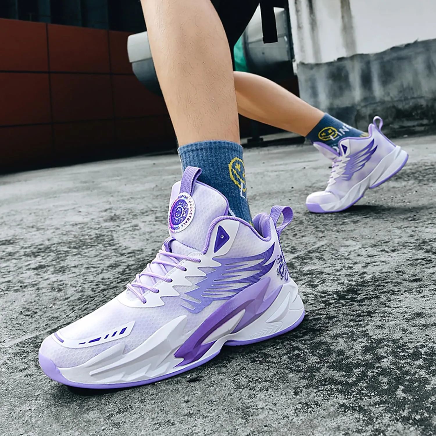Men's Basketball Shoes Anti-Slip Breathable Womens School Training Running Shoes Fahsion Sneakers Comfortable Outdoor Gym Shoes