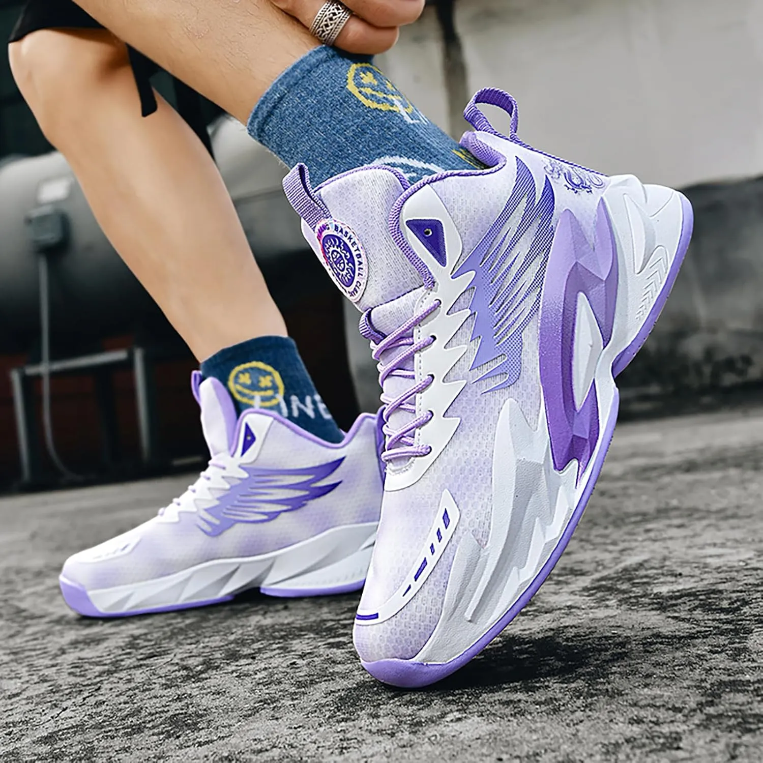 Men's Basketball Shoes Anti-Slip Breathable Womens School Training Running Shoes Fahsion Sneakers Comfortable Outdoor Gym Shoes