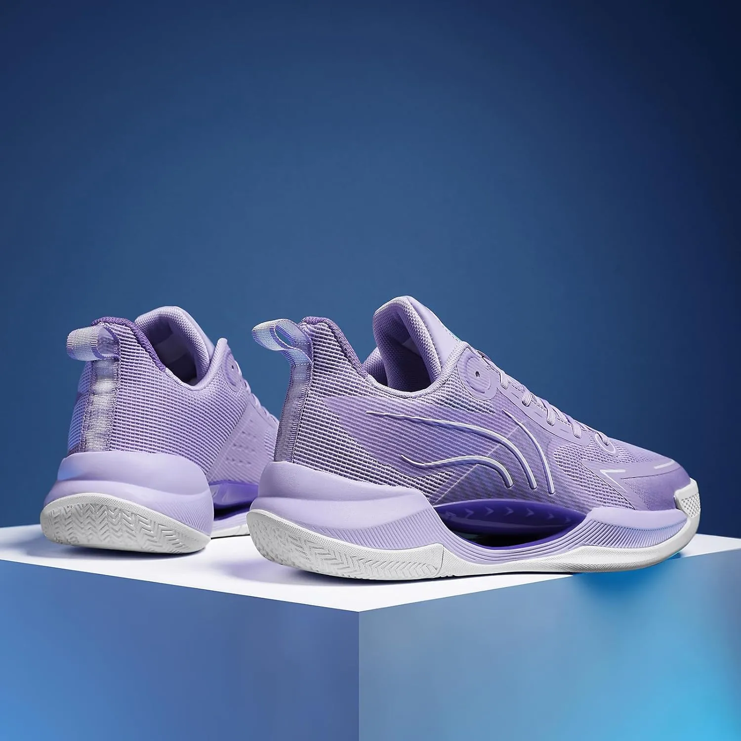 Women Basketball Shoes Fashion Athletic Sneakers Unisex Outdoor Sport Shoes Lightweight Volleyball Shoes Non Slip Basketball Shoe
